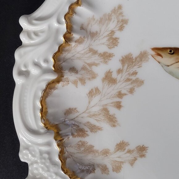 Antique Tressemanes & Vogt Limoges France Hand Painted Fish Plate - Picture 5 of 9